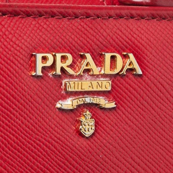 Prada Red Saffiano Leather Small Compact Wallet - Picture 5 of 9